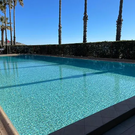 Sea Porto Sole Vista Mare Con Posto Auto E Piscina סנרמו