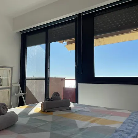 Sea Porto Sole Vista Mare Con Posto Auto E Piscina דירה *